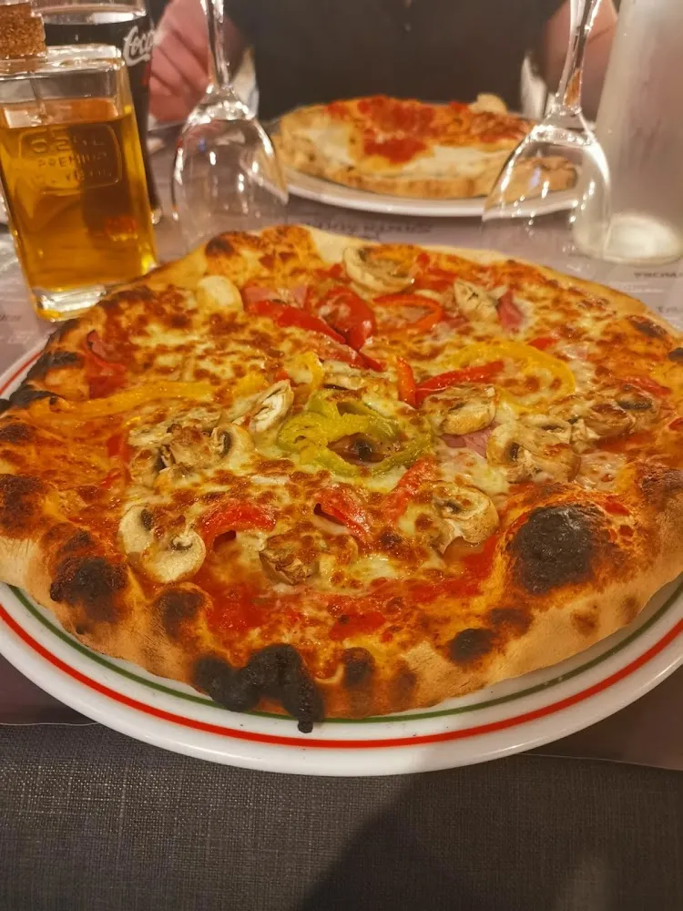 Pizza Quattro Gusti